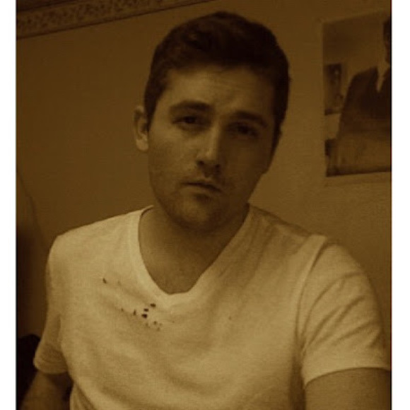 Meet your Posher, Andrew - Picture 1 of 1